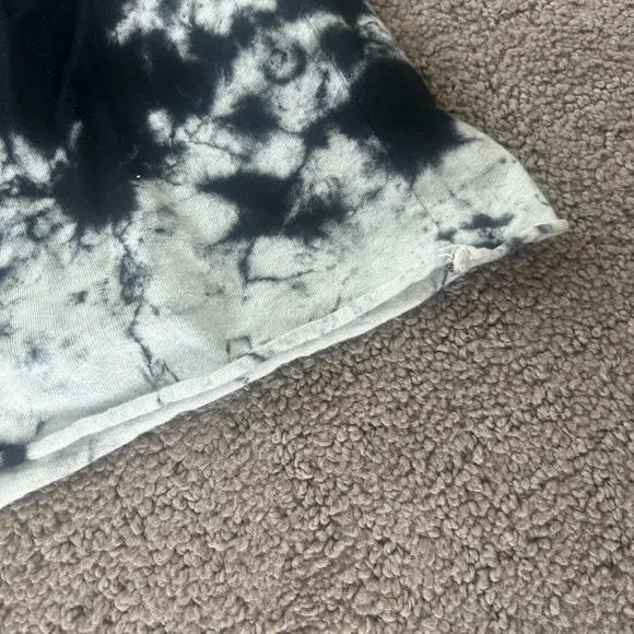 Affliction Women’s Black & White Tie-Dye Crisscross Tee | Size S - Picture 4 of 6